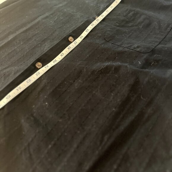 Old Navy Black Textured Camp Collar shirt - Picture 5 of 5